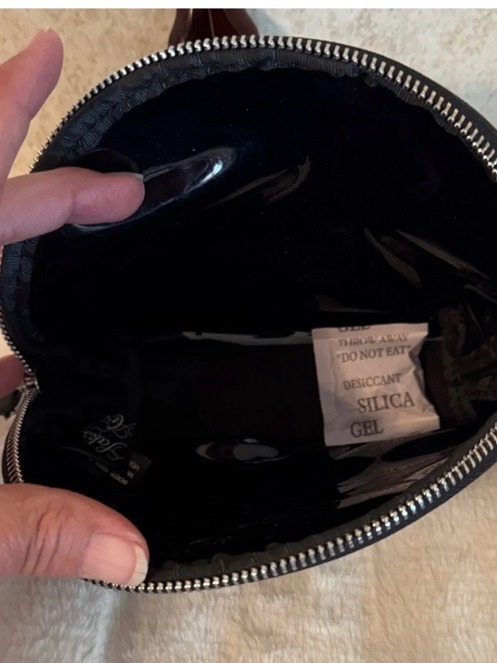 Saks Fifth Avenue Black and White Bow Print Cosmetic Bag NWOT